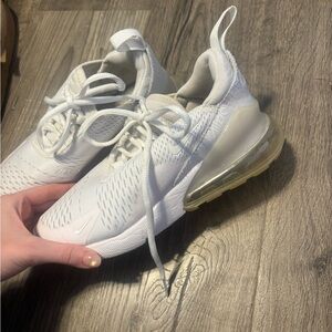 Nike air 270 sneakers